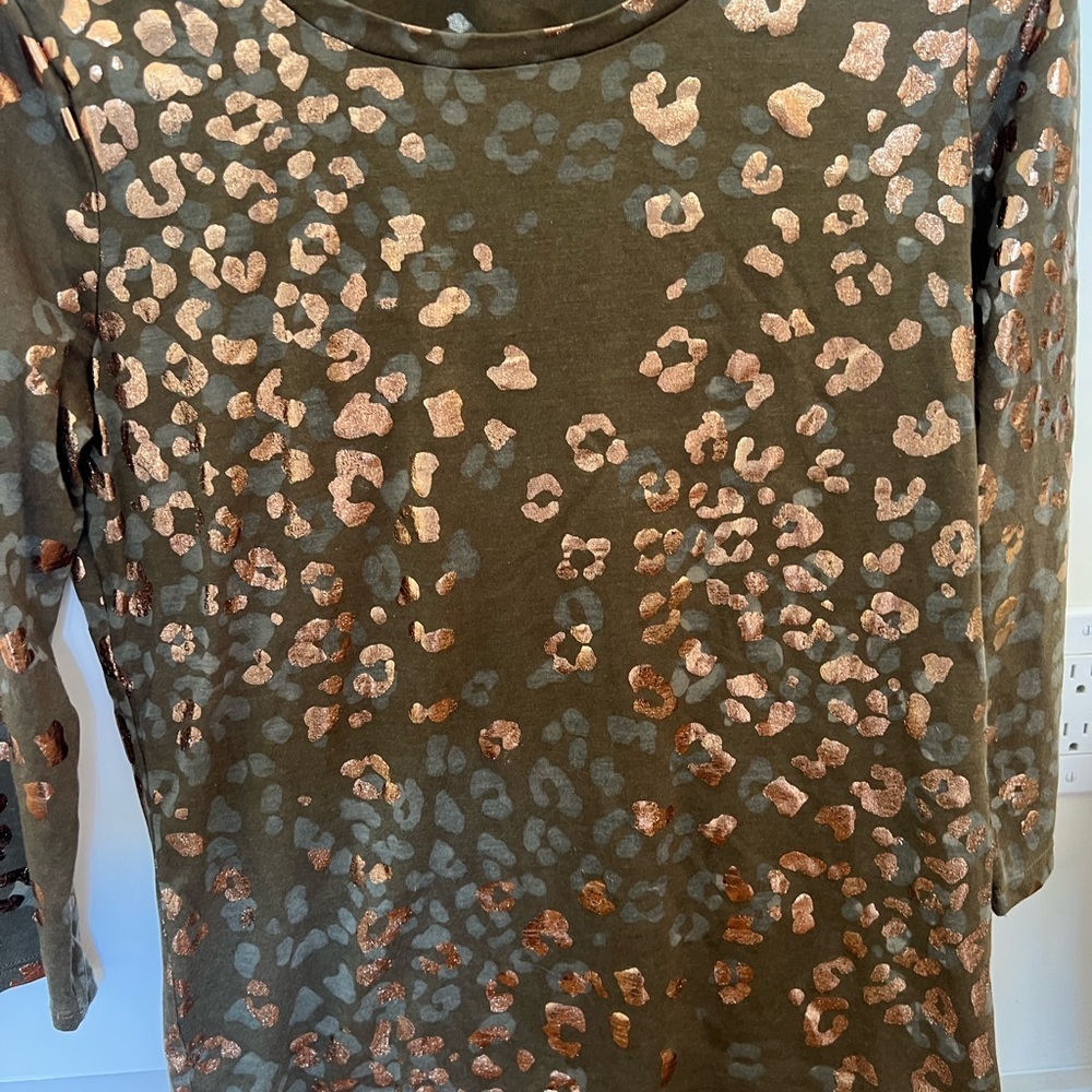 Calvin Klein olive green metallic top NWOT S - Picture 4 of 11